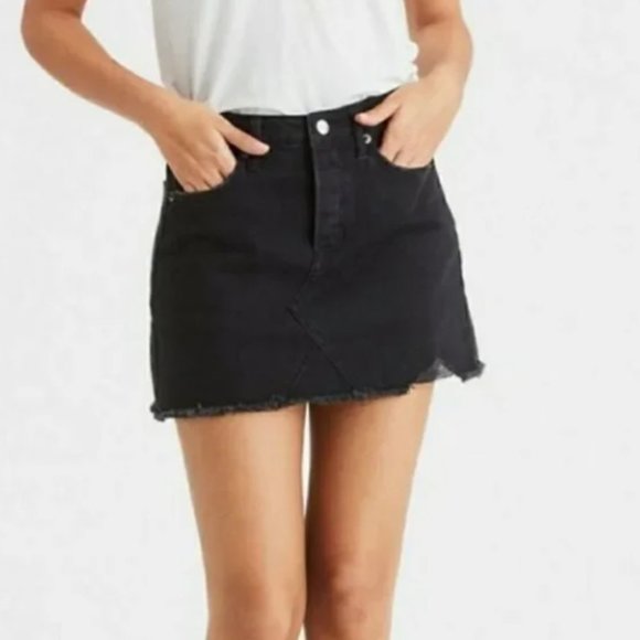 American Eagle Outfitters Dresses & Skirts - American Eagle Black Denim Hi Rise Festival Mini Skirt